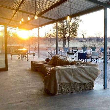 Kifaru Bush Camp Hotel Outjo Kültér fotó